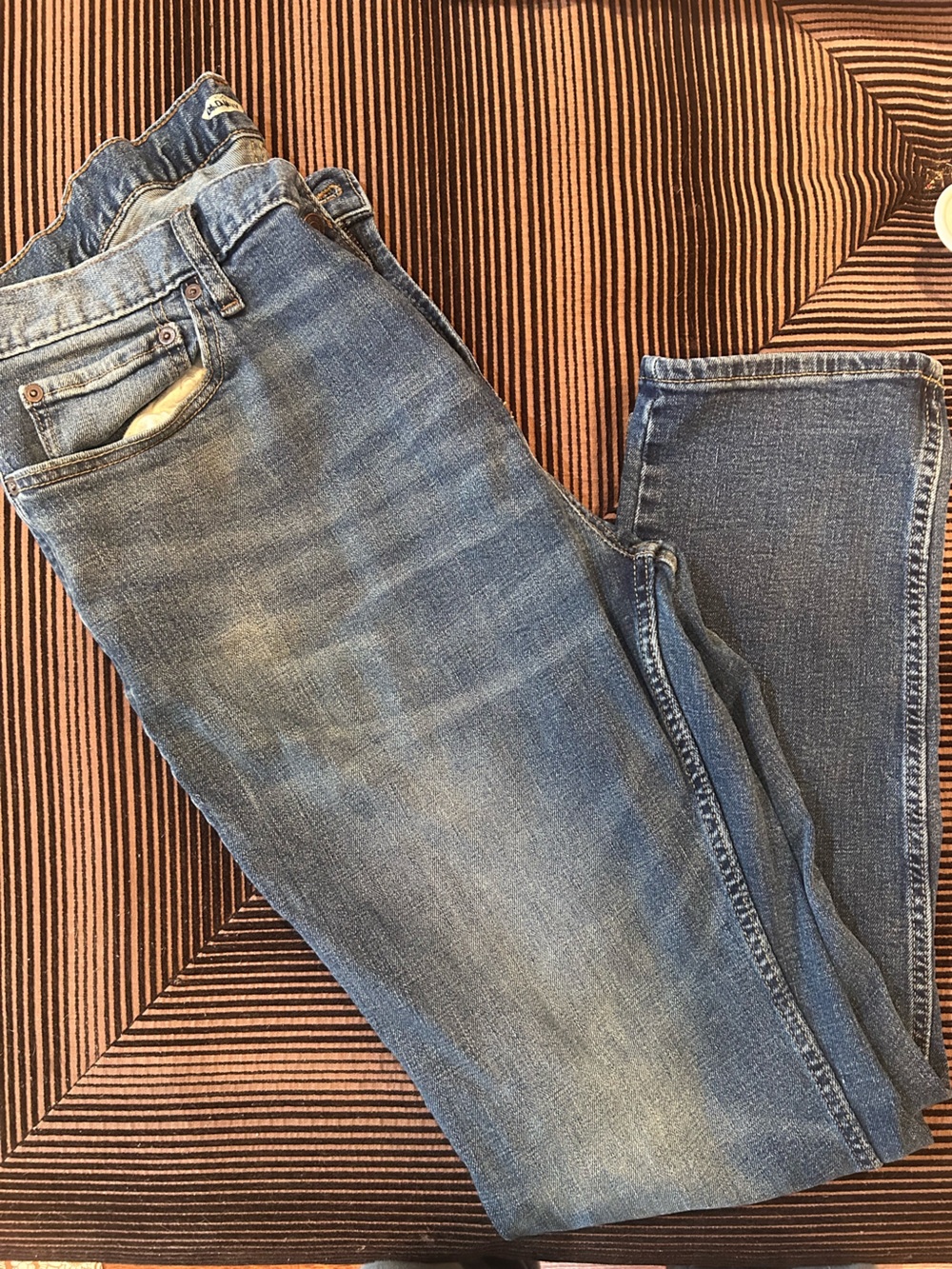 Old Navy Men's Faded Blue Straight Jeans